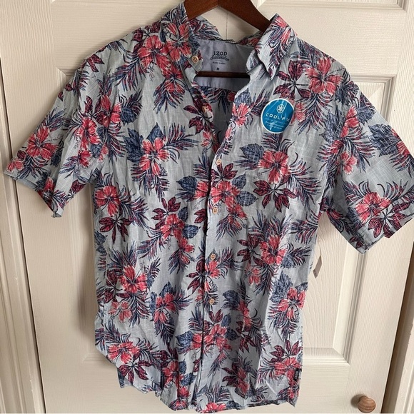 NWT Izod Salt Water Set of 2 Relaxed Button up shirts Medium  Dockside Chambray - Picture 8 of 12